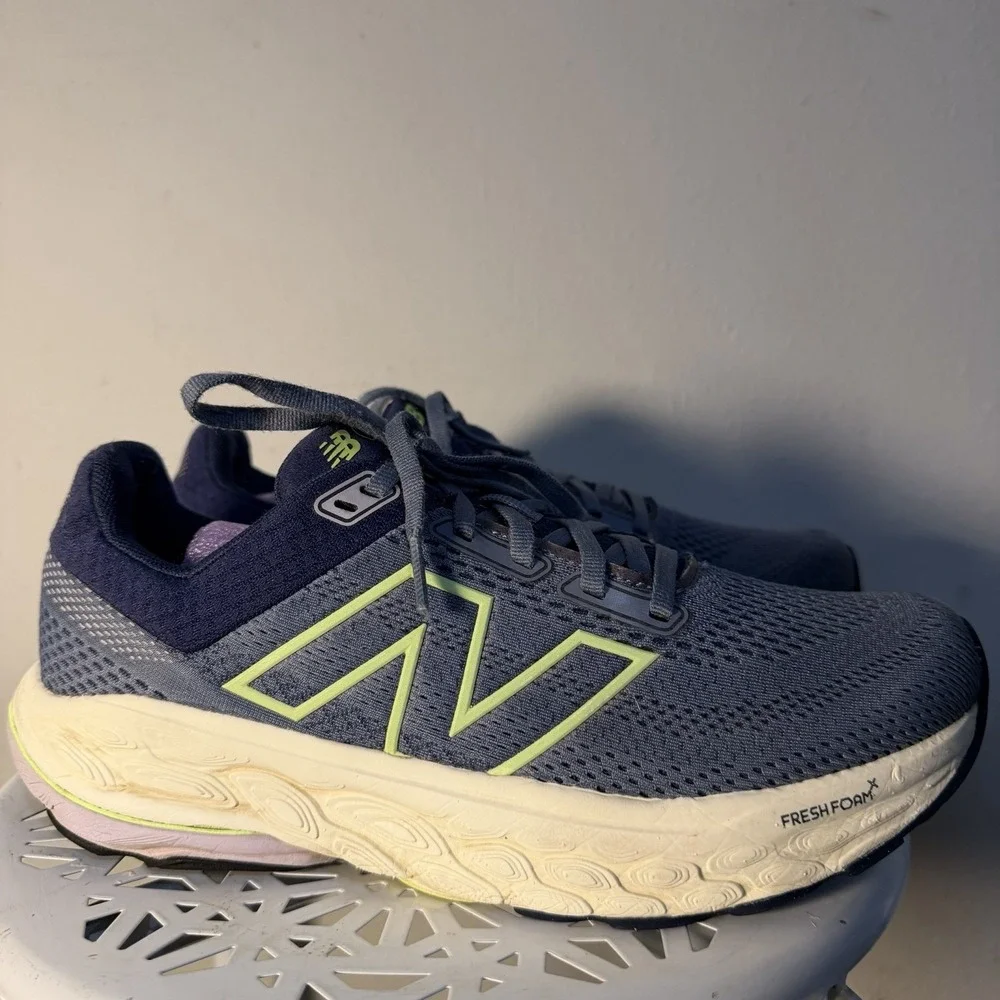 New Balance Fresh Foam X 860 Running Shoes Womens 9.5 D Blue Navy Stability